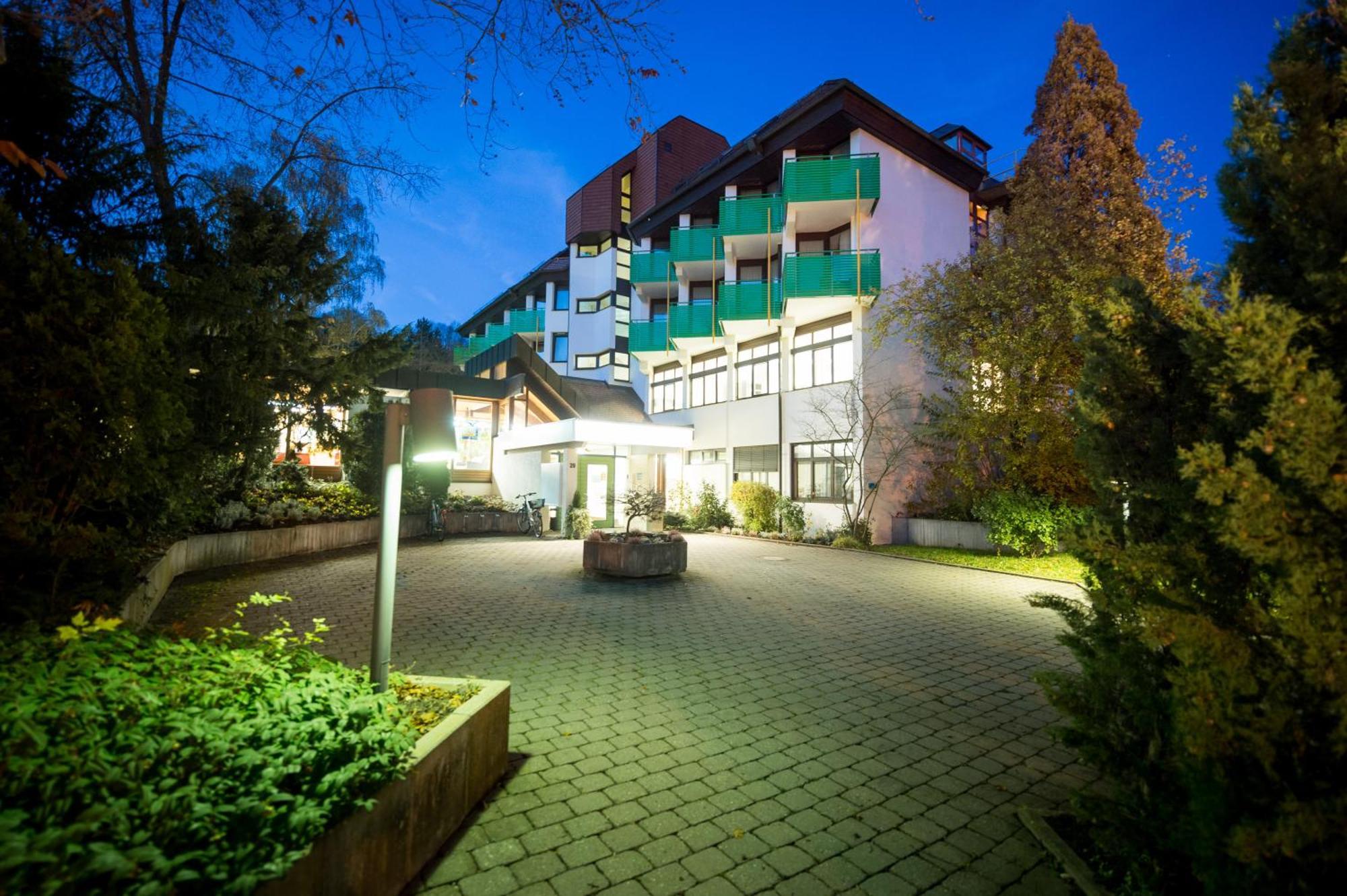 הרנברג Hotel Am Schlossberg מראה חיצוני תמונה