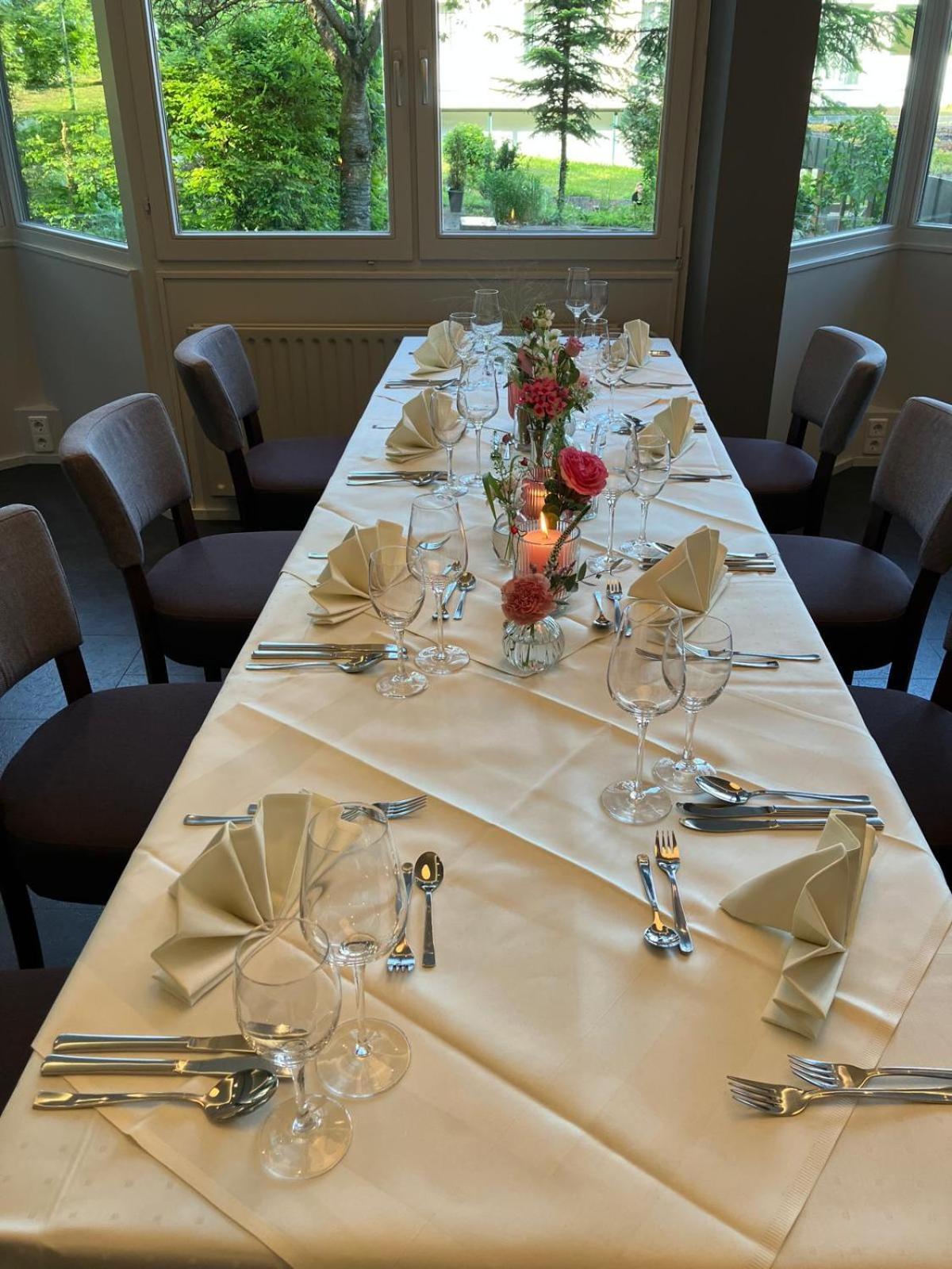הרנברג Hotel Am Schlossberg מראה חיצוני תמונה