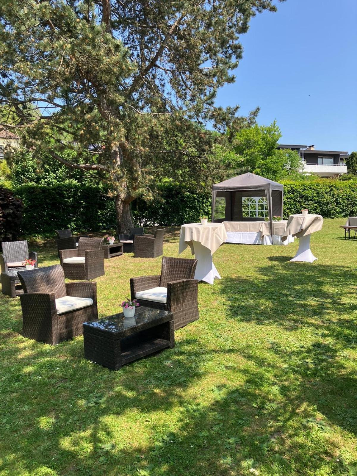 הרנברג Hotel Am Schlossberg מראה חיצוני תמונה